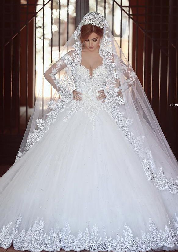 ball gown wedding dress cathedral train