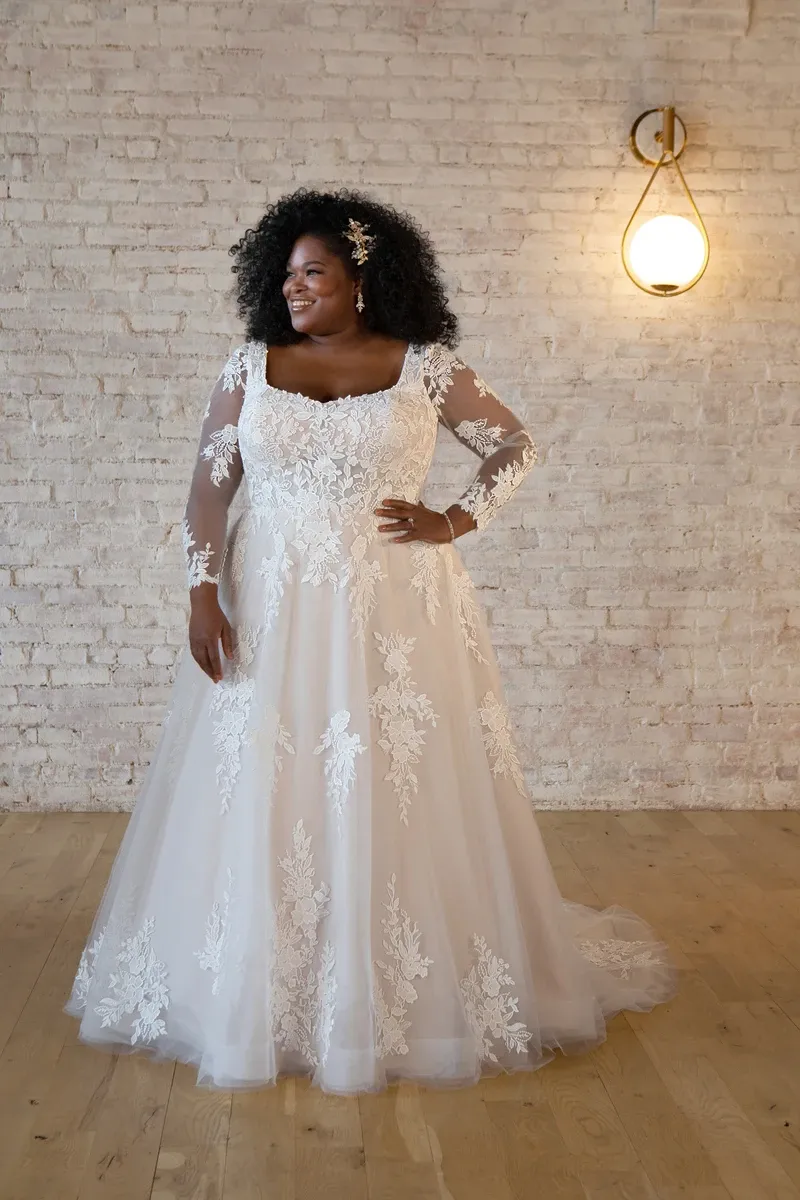 plus size wedding dress lace