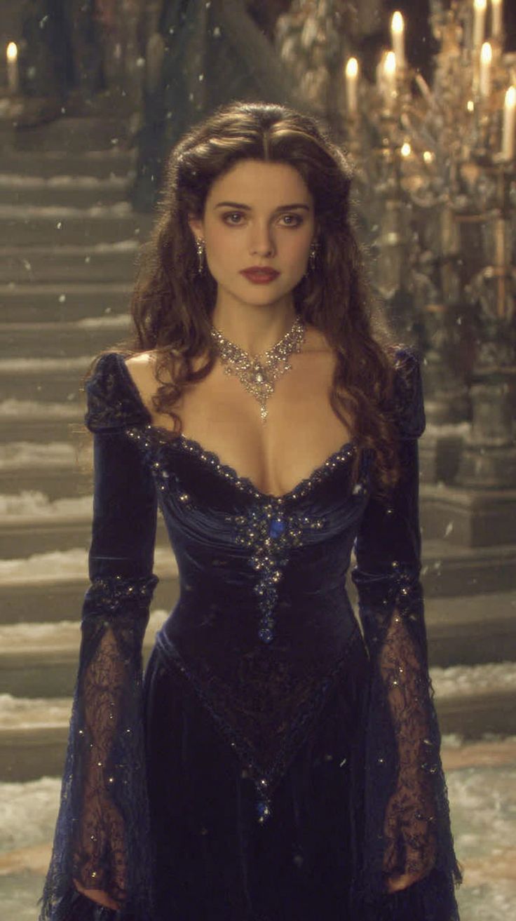 princess dresses_Rosalina O'Connell