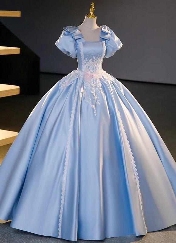 princess dresses_Vintage sky blue
