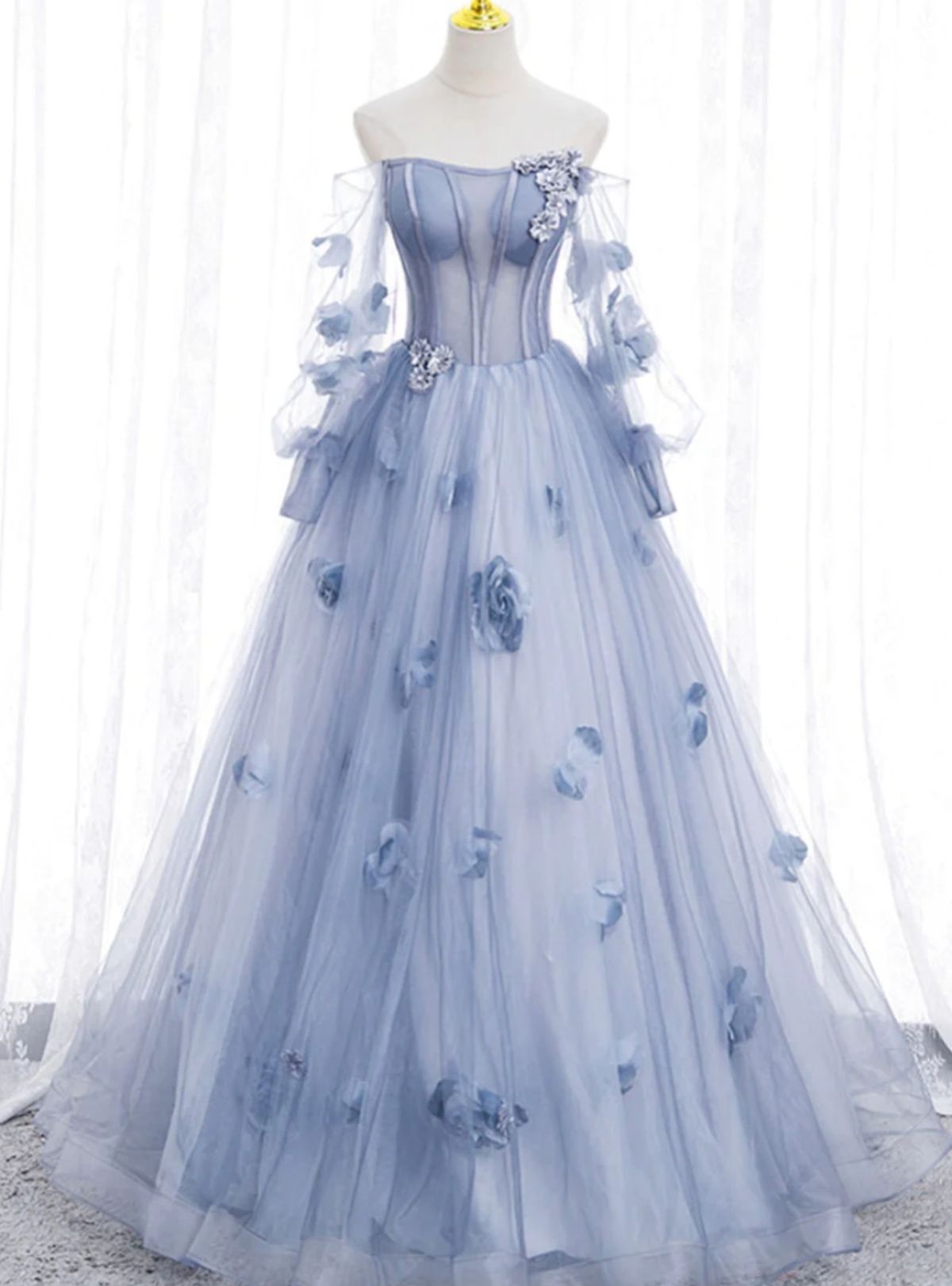 princess dresses_Blue Tulle Long Sleeve Flower Prom Dress
