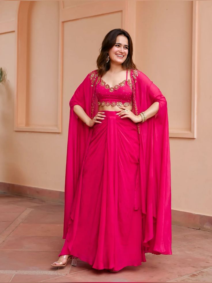 traditional dresses_Buy Now: Feel Like a Queen – NatureWalk’s Designer Statement Dress