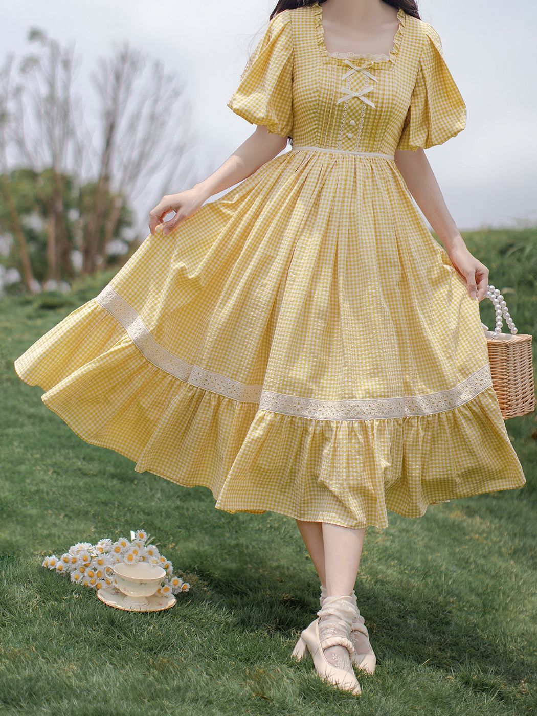 traditional dresses_Yellow Plaid Sweet Lolita One Piece with Square Neckline and Short Puff Sleeves