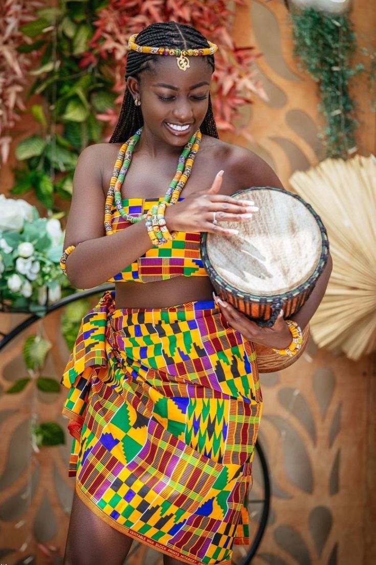 traditional dresses_11 Traditional African Clothing That Identifies African Tribes At A Glance