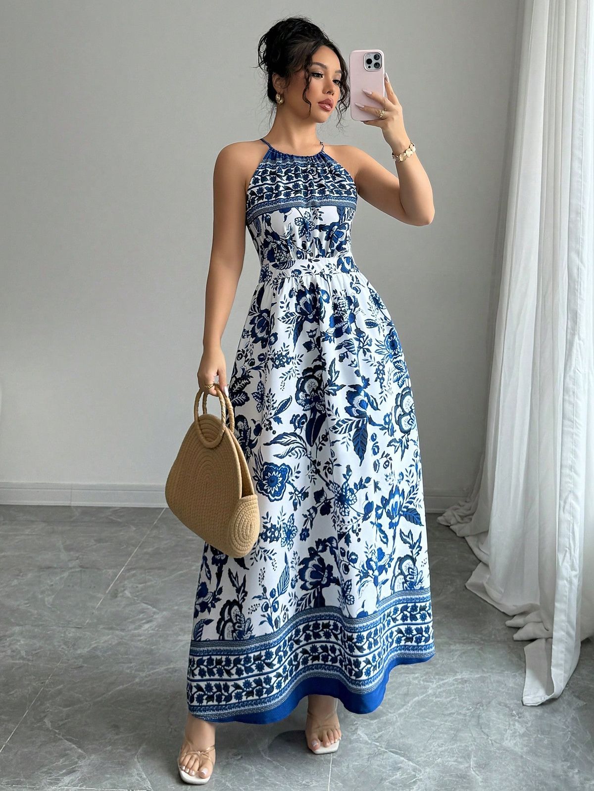 traditional dresses_Women's Elegant Fashion Charming Beach Resort Casual Vacation Sleeveless Halter Waist Cinched Floral Print Maxi Dress (Random Floral Print)
