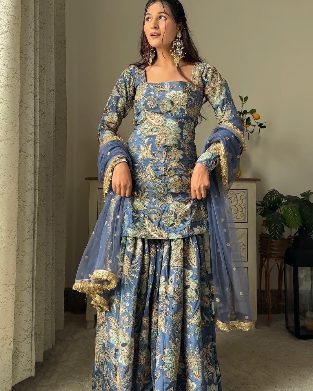 traditional dresses_Indian Style Printed Sharara Suit