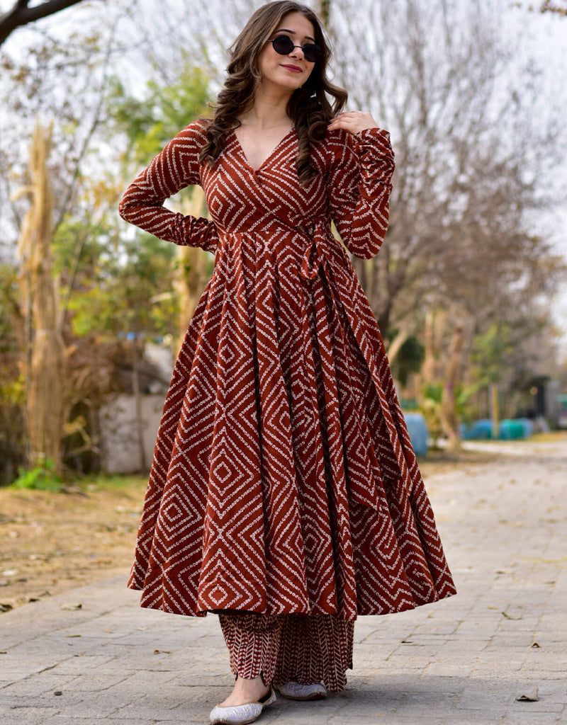 traditional dresses_Contemporary Heavy Digital Print Cotton Silk All Season Designer Cotton Silk Heavy Digital Print Multi Suit With Rustic Red