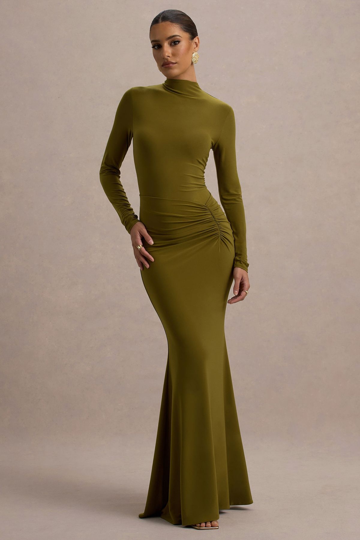 long sleeve dresses_Reid | Green Long-Sleeve Gathered Maxi Dress