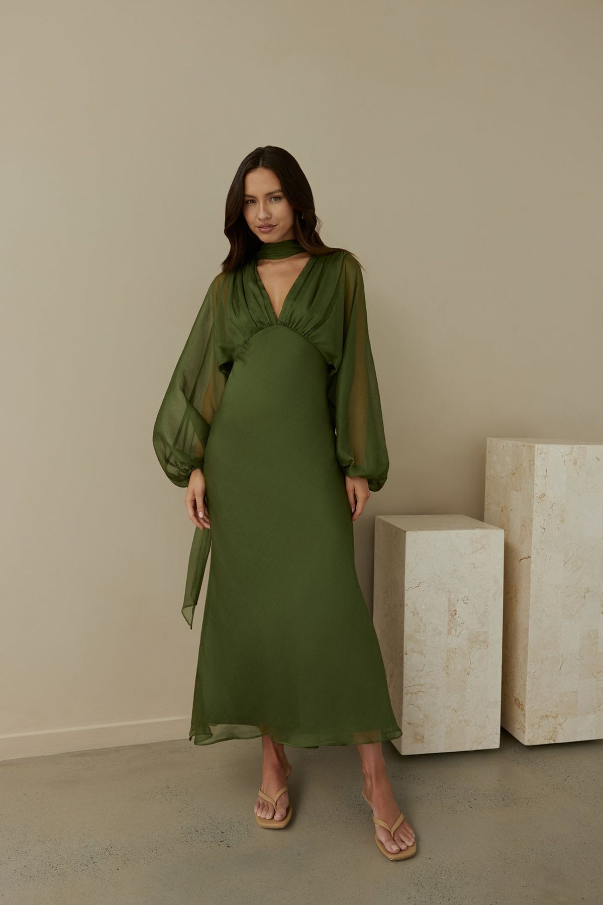 long sleeve dresses_Our Nostalgia Long Sleeve Maxi Dress Green