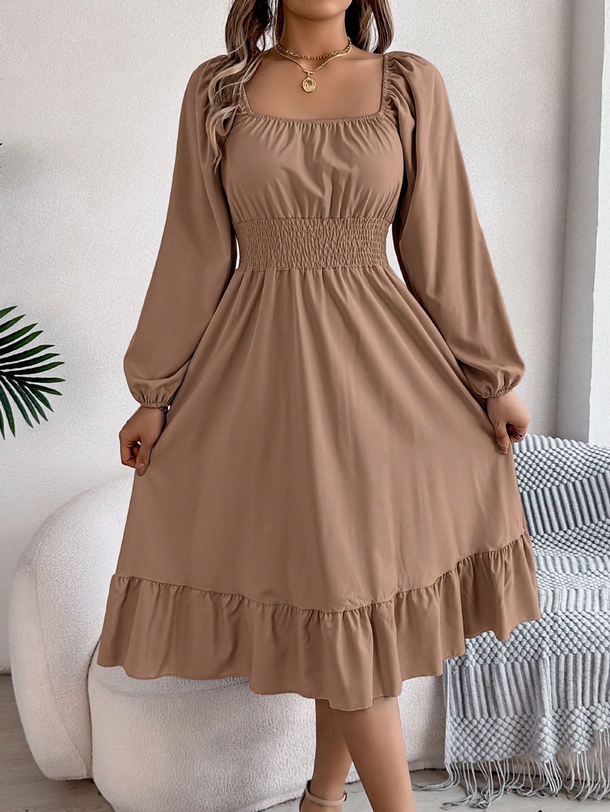 long sleeve dresses_Autumn And Winter Leisure Vacation Small Floral Solid Color Square Neck Long Sleeve Women's Dress