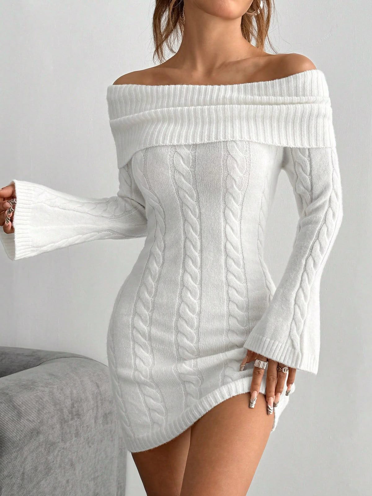 long sleeve dresses_Women's Off-Shoulder Elegant Long Sleeve Cable Knitted Bodycon Midi Dress, Autumn And Winter