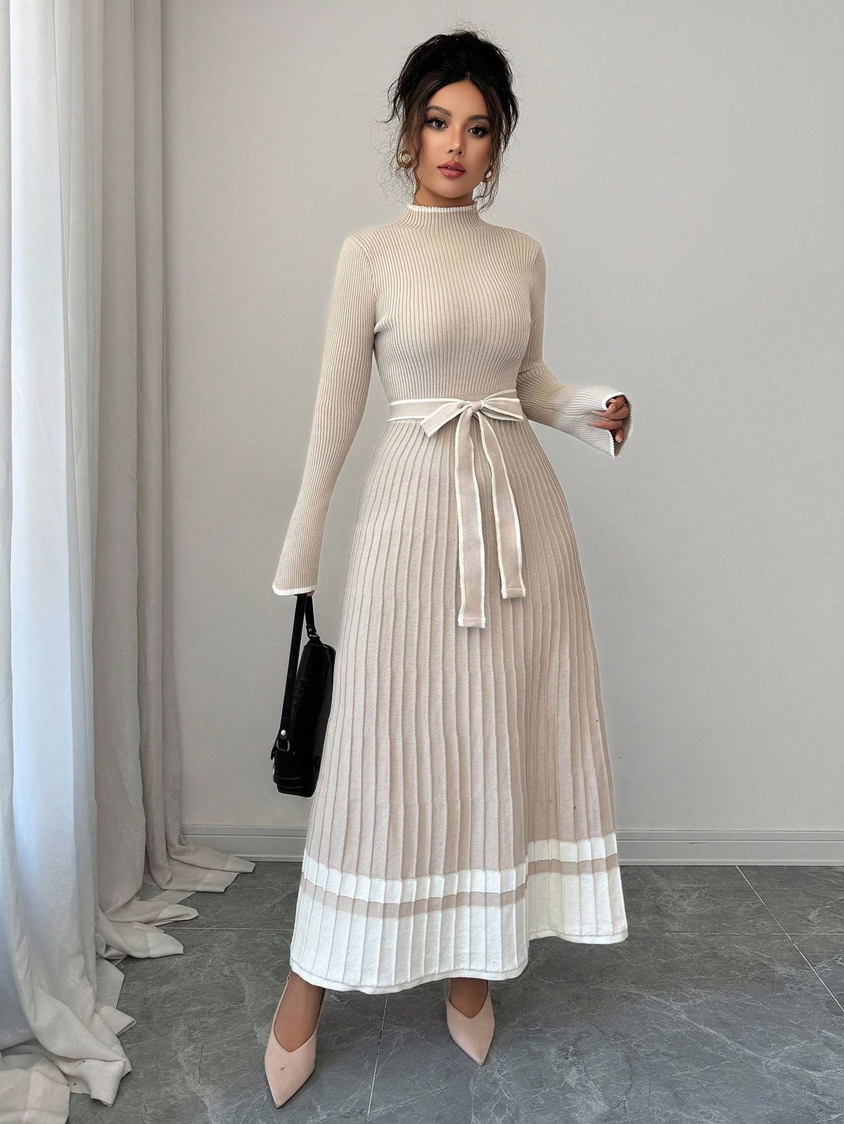 long sleeve dresses_Women's Elegant Turtleneck Pleated Hem Colorblock Sweater Dress
