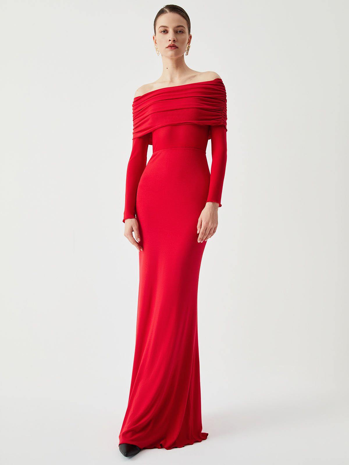 long sleeve dresses_Semi-sheer off-shoulder mesh long sleeve long dress