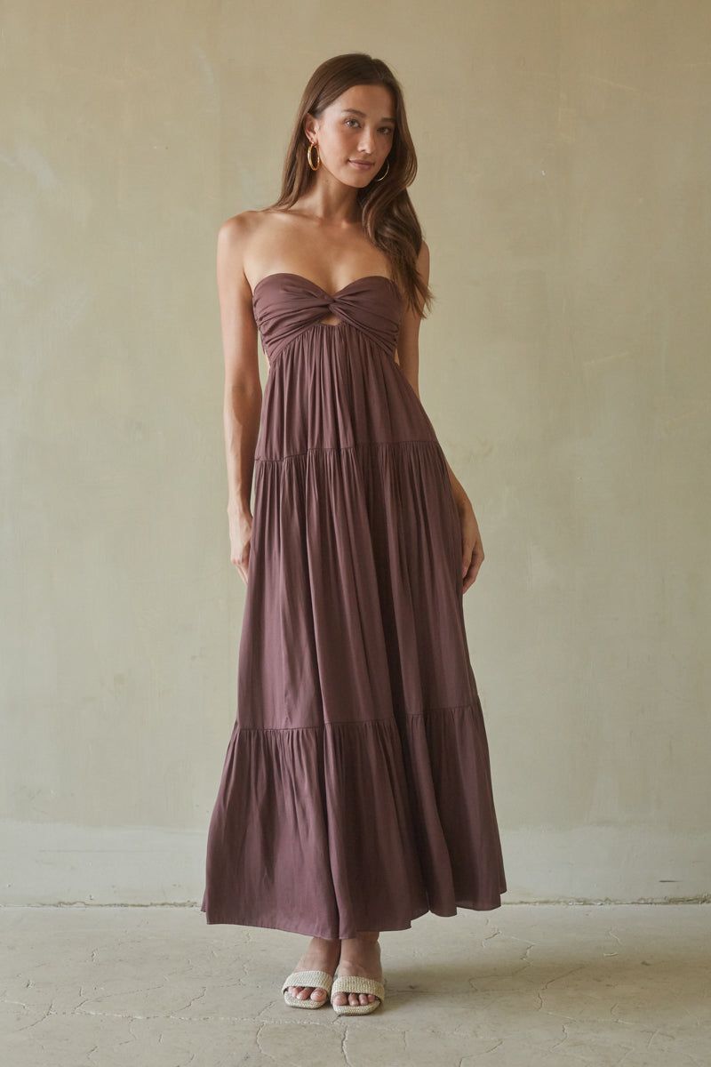 maxi dresses_Lilith Twist Front Maxi Dress - Chocolate / XS