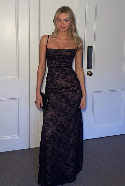 maxi dresses_Artemis Black Lace Maxi Dress