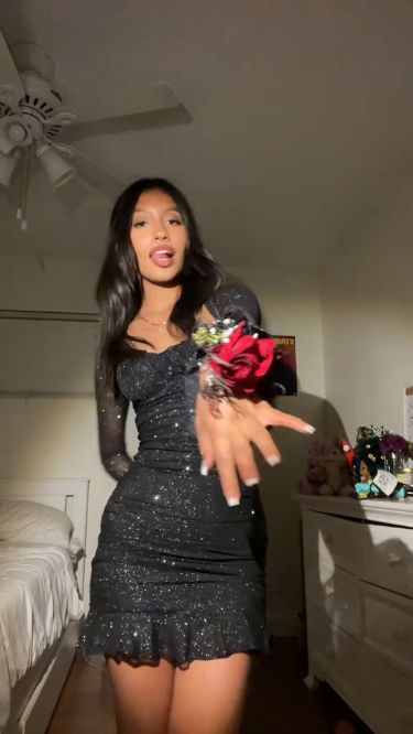 black dresses_Dream Little Black Dress