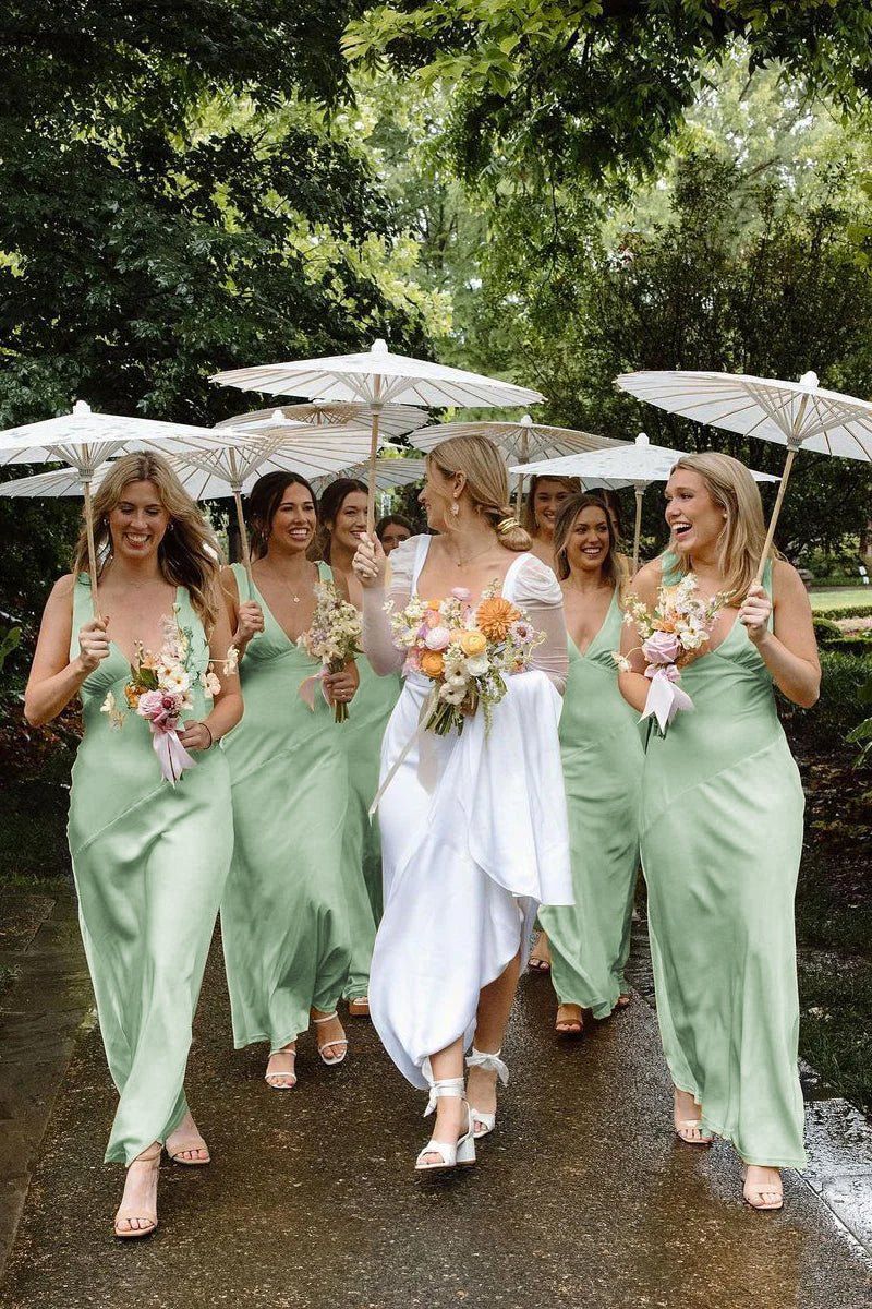 bridesmaid dresses_Charming Sheath V Neck Silk Saitn Bridesmaid Dresses - Green / 8