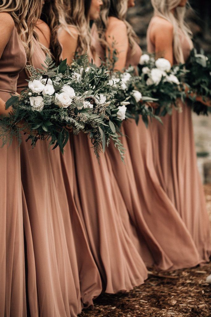 bridesmaid dresses_10 Amazing Fall Wedding Colors to Inspire in-Part One - Elegantweddinginvites.com Blog