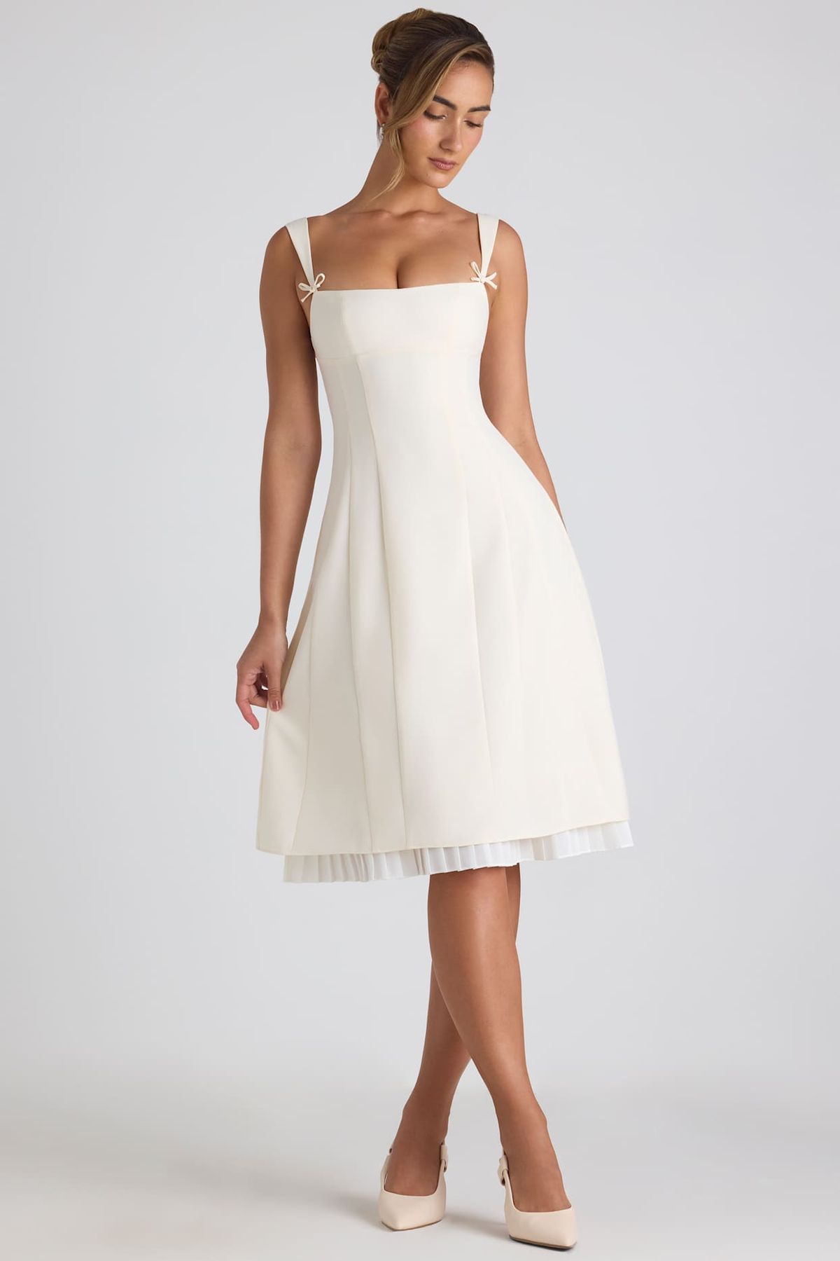 graduation dresses_Bow-Detail Pleated A-Line Midi Dress in Ivory