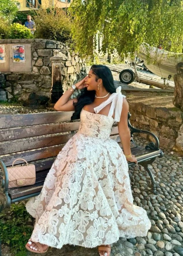 elegant dresses_A Line Floor Length Lace Evening Party Dress For Women