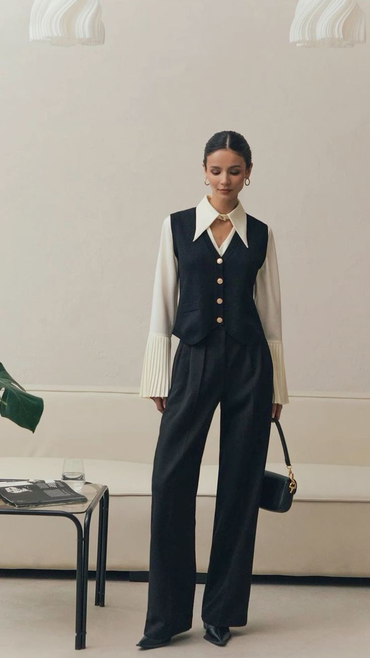 elegant outfits_Lichi Loose Blouse With Pleated Cuffs