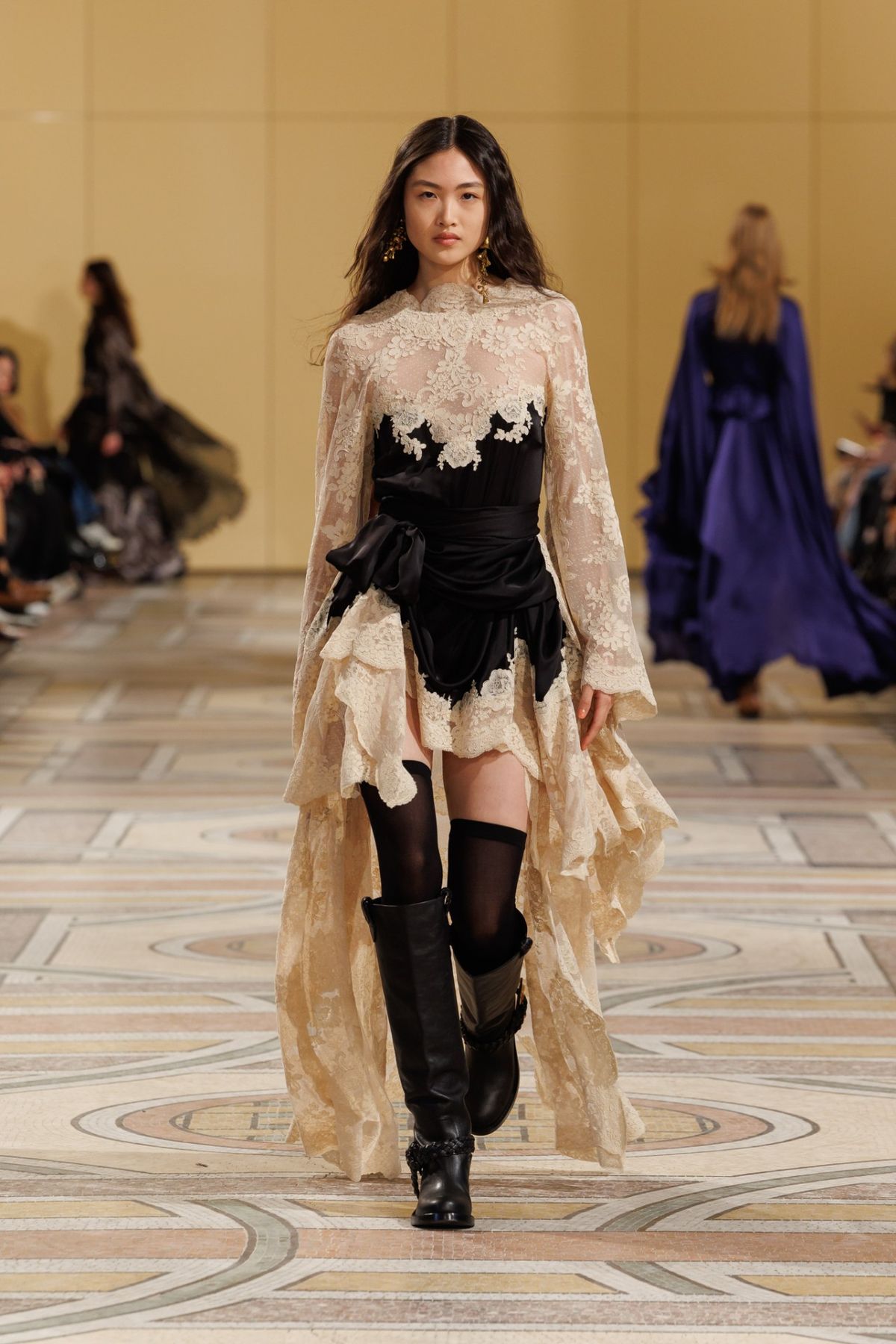 fancy outfits_Zimmermann Fall 2025 Ready-To-Wear Collection