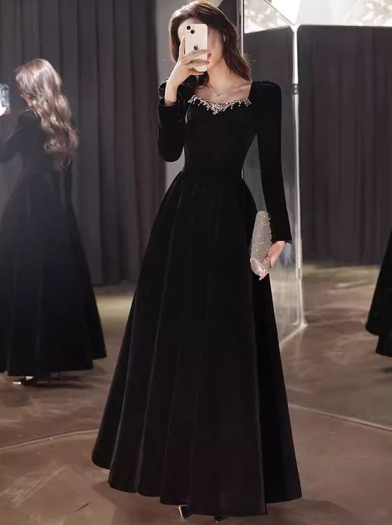 elegant dresses_Beautiful A line Black Velvet Long Sleeves Prom Dress With Beading
